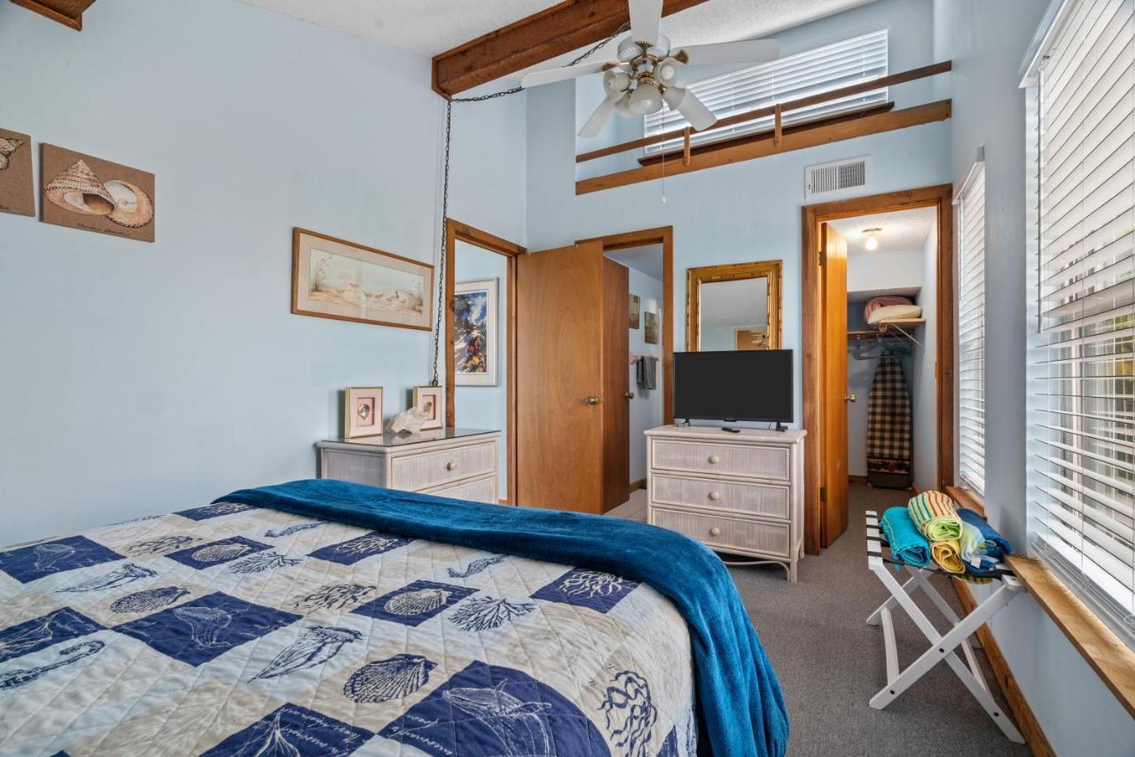 Beach House In Indian Shores Villa Клиъруотър Бийч Екстериор снимка